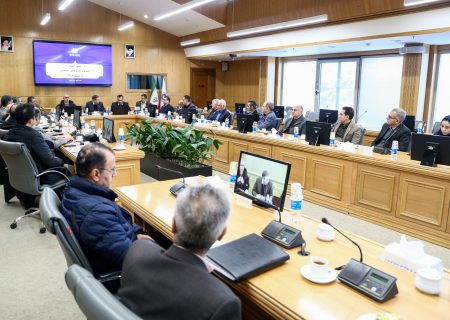 تاکید بر لزوم مشارکت واقعی کارفرمایان و کارگران در تصمیم‌گیری‌های تامین اجتماعی