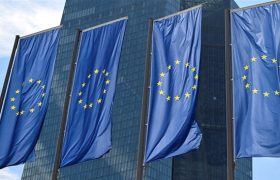 عقب‌ماندگی رشد اقتصادی منطقه یورو از آمریکا و چین در 2025