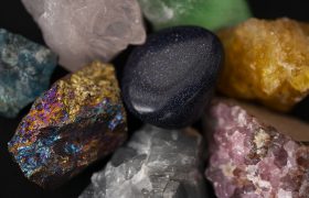 گوهرسنگ‌ها و افق‌های نوین سرمایه‌گذاری معدنی در افغانستان