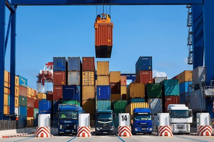 معافیت واردات کالاهای اساسی در استانهای مرزی از اخذ یک مجوز