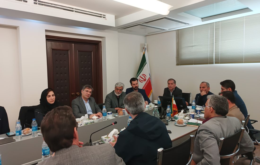 بررسی موانع و چالشهای تامین سوخت مورد نیاز معادن