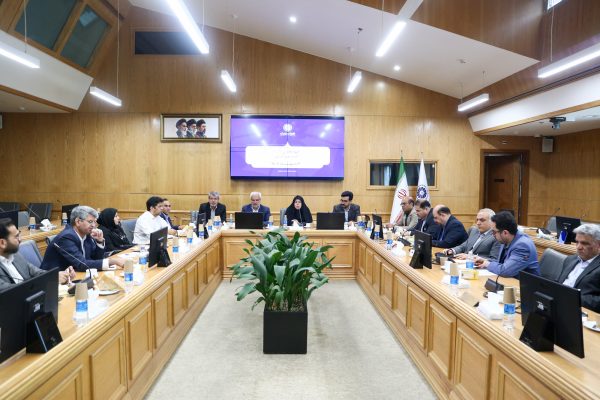 بررسی راهکارهای تامین پایدار انرژی در پساجنگ