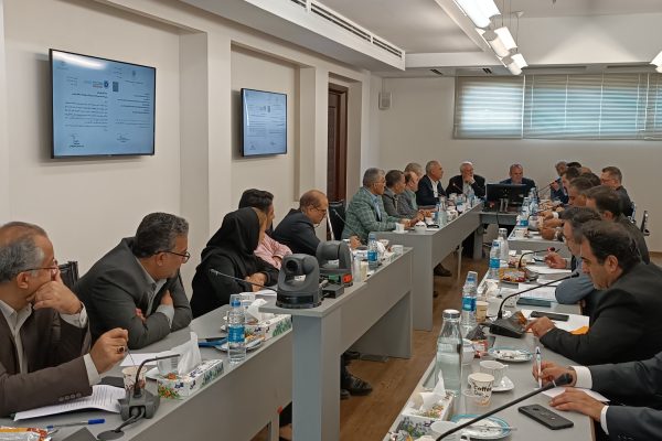 ممنوعیت صادرات، بازارهای هدف را به رقبا واگذار می‌کند