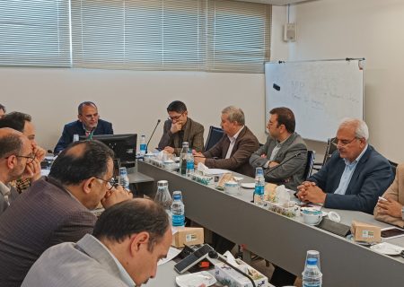 بررسی اولویت های زیرساختی شهرک‌های صنعتی استان