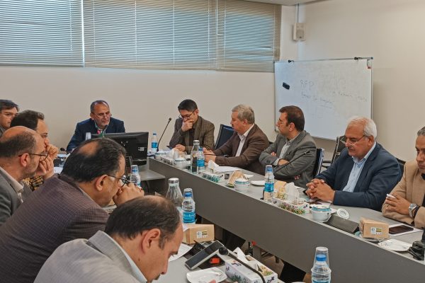 بررسی اولویت های زیرساختی شهرک‌های صنعتی استان