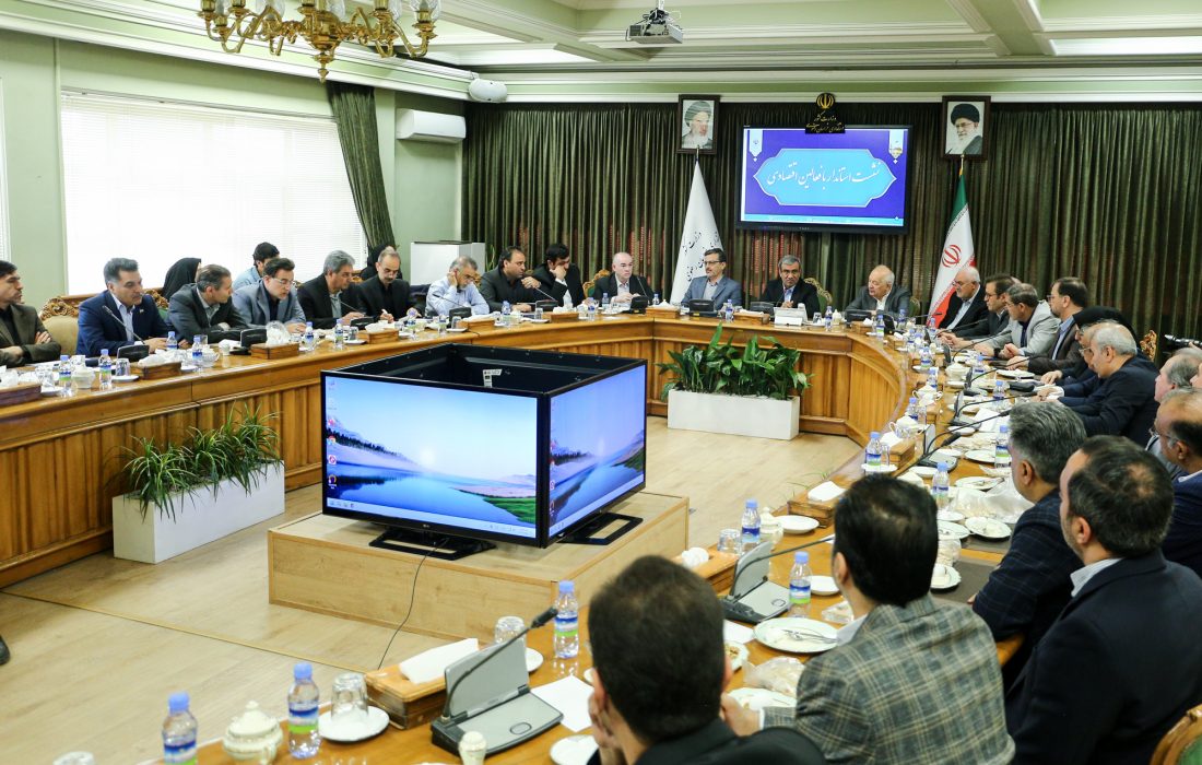 از بحران قطعهسازان تا تحول در صنعت نساجی و پوشاک استان