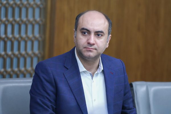 شکاف میان دانشگاه و بازار کار در ایران صرفاً یک ناهماهنگی ساده نیست
