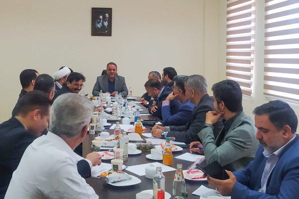 پیگیری قضایی برای رفع انحصار و شفاف‌سازی تعرفه‌ها در گمرک شهید مطهری