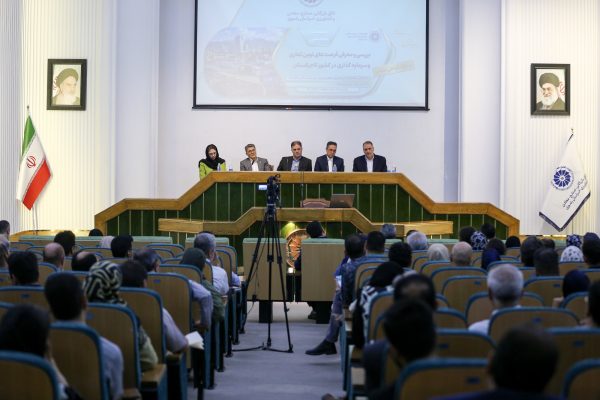 نشست بررسی فرصت‌های نوین تجاری و سرمایه‌گذاری در تاجیکستان