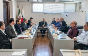 تعیین تکلیف عیارسنجی طلا و بازنگری تعرفه آب خشکشویی‌ها