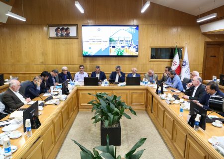 تاکید بر رفع موانع تولید و توسعه زیرساخت‌های اقتصادی سبزوار