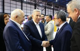 گزارش تصویری نشست دیپلماسی زعفران با حضور روسای نمایندگی‌های سیاسی مقیم ایران +بازدید رئیس اتاق ایران از نمایشگاه روز ملی زعفران